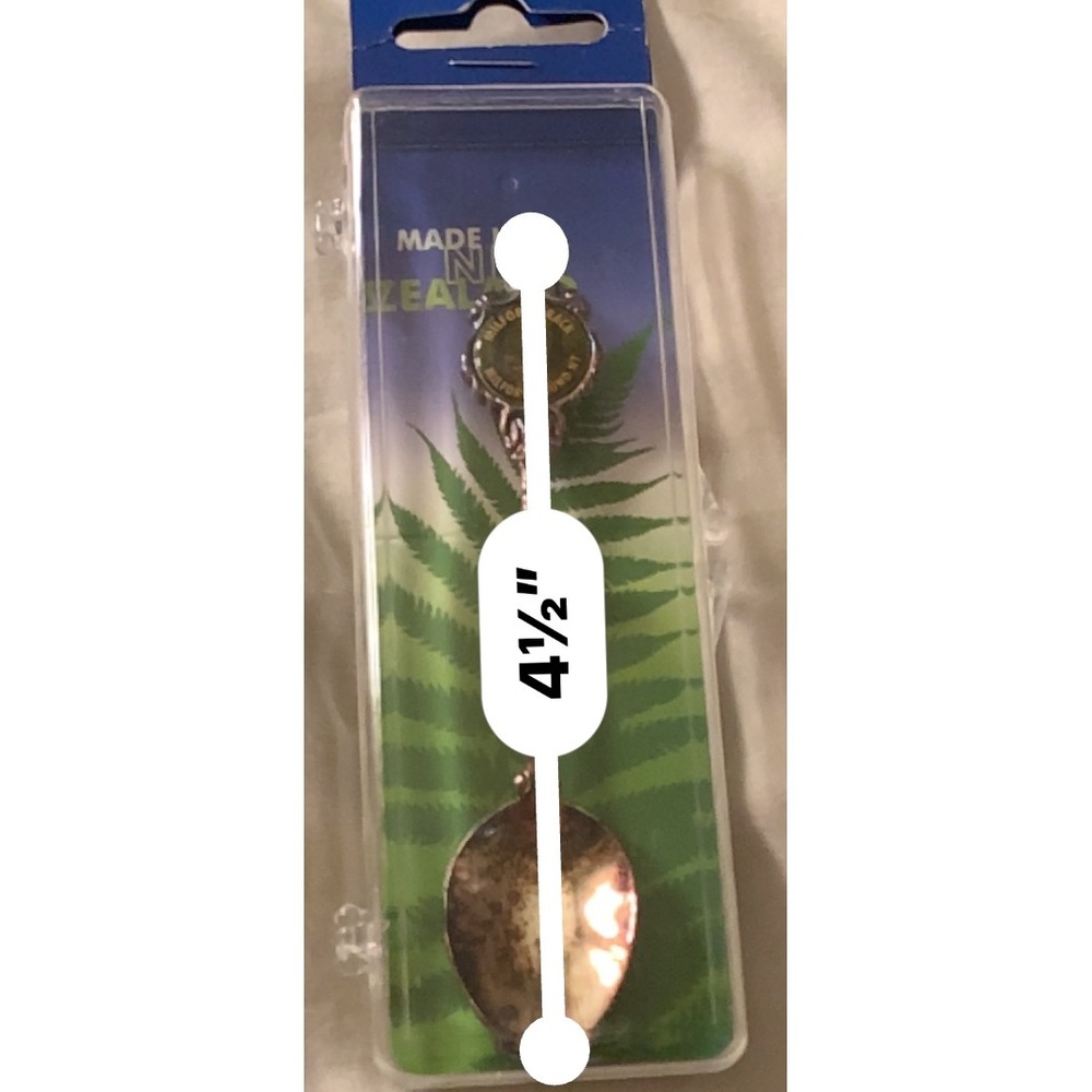 Milford Track Milford Sound NZ Souvenir Collector Spoon Hansen & Berry in Case